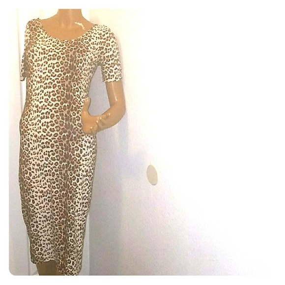 Dress - Picture 1 of 2